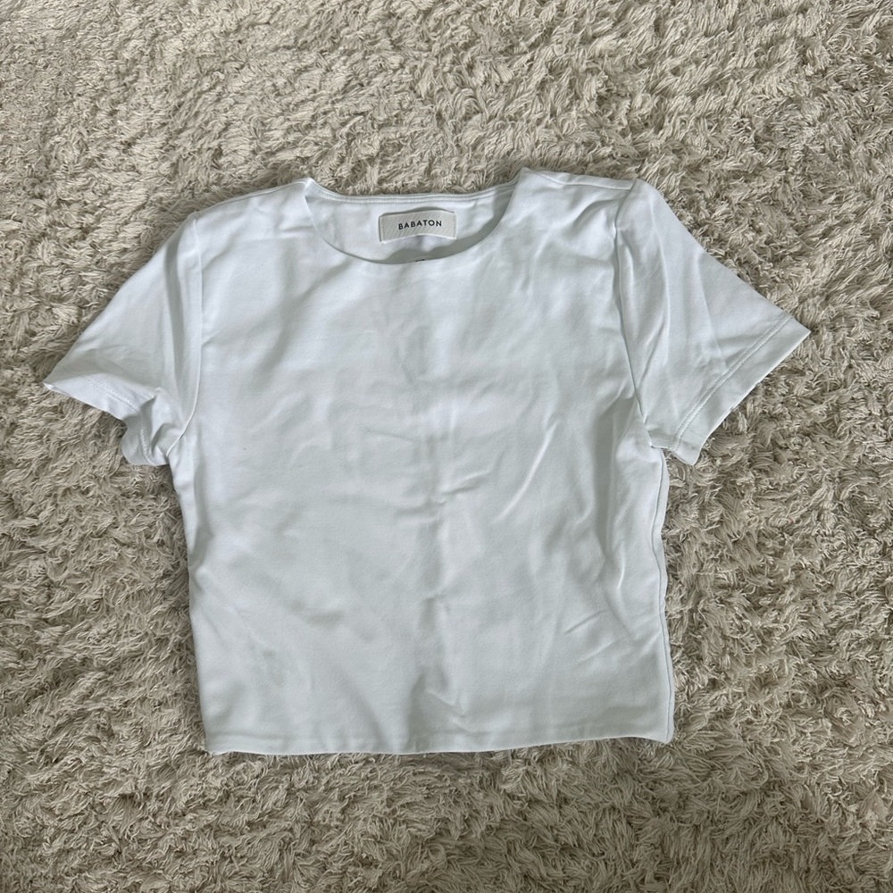 Aritzia Babaton white cropped tee